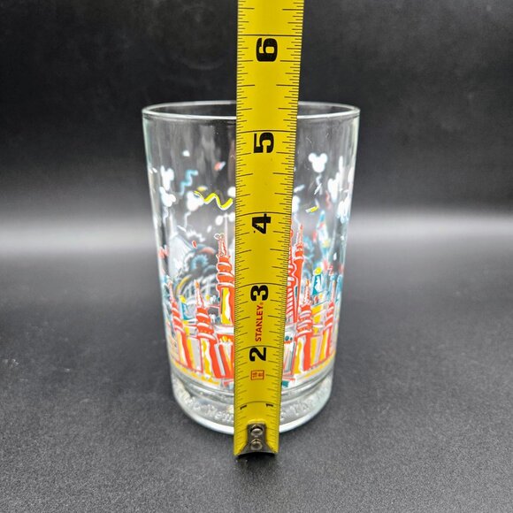 McDonald’s Walt Disney World Magic 25th Anniversary Glass 1996 Read - Picture 2 of 10